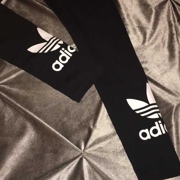 Adidas trefoil leggings NEW!!! Just reduced price! - Picture 3 of 6